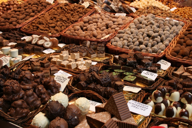 ecommerce-TOURRETTES SUR LOUP-min_chocolates_chocolate_nibble_sweetness_fine_chocolates_gourmet_candy_brand-752083